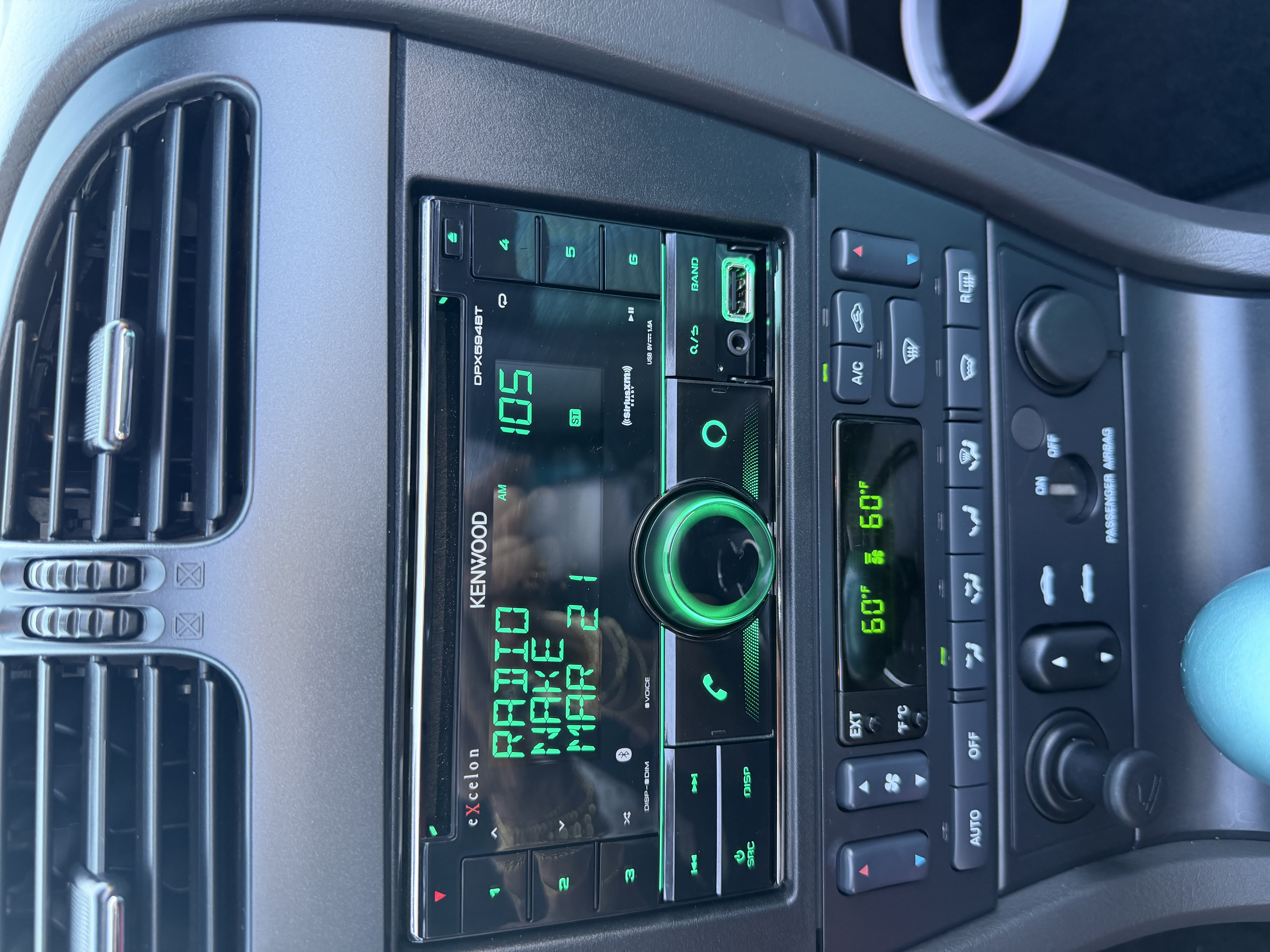Used 2002 Ford Thunderbird RWD image 17