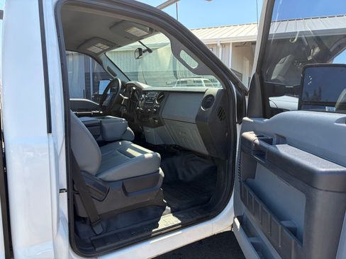 Used 2015 Ford F350 XL w/ XL Appearance Package AWD/4WD image 14