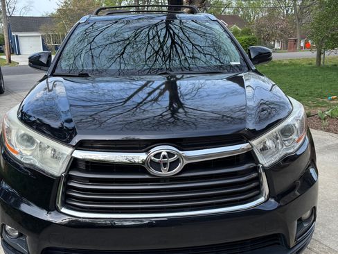 Used 2015 Toyota Highlander XLE image 4