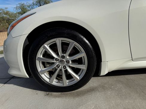 Used 2013 INFINITI G37 Journey w/ Premium Pkg image 10