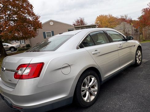 Used 2011 Ford Taurus SEL w/ 201A Rapid Spec Order Code image 5