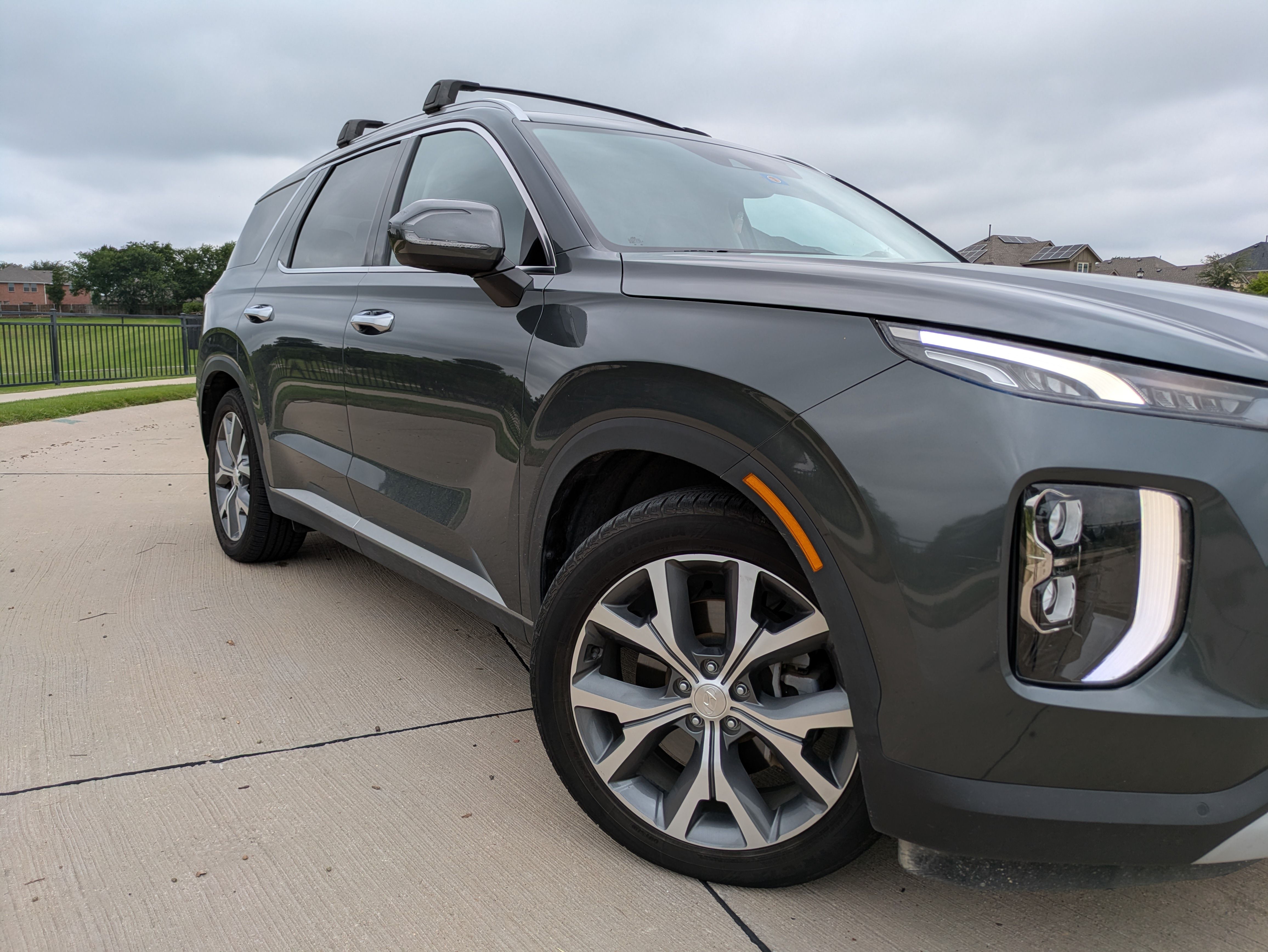 Used 2022 Hyundai Palisade SEL w/ Premium Package AWD/4WD image 2
