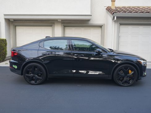 Used 2022 Polestar Polestar 2 w/ Performance Package image 2