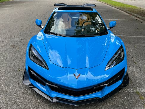 Used 2024 Chevrolet Corvette Z06 w/ Battery Protection Package image 4
