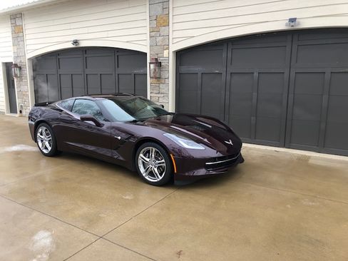 Used 2017 Chevrolet Corvette Stingray Coupe w/ 2LT Preferred Equipment Group image 1
