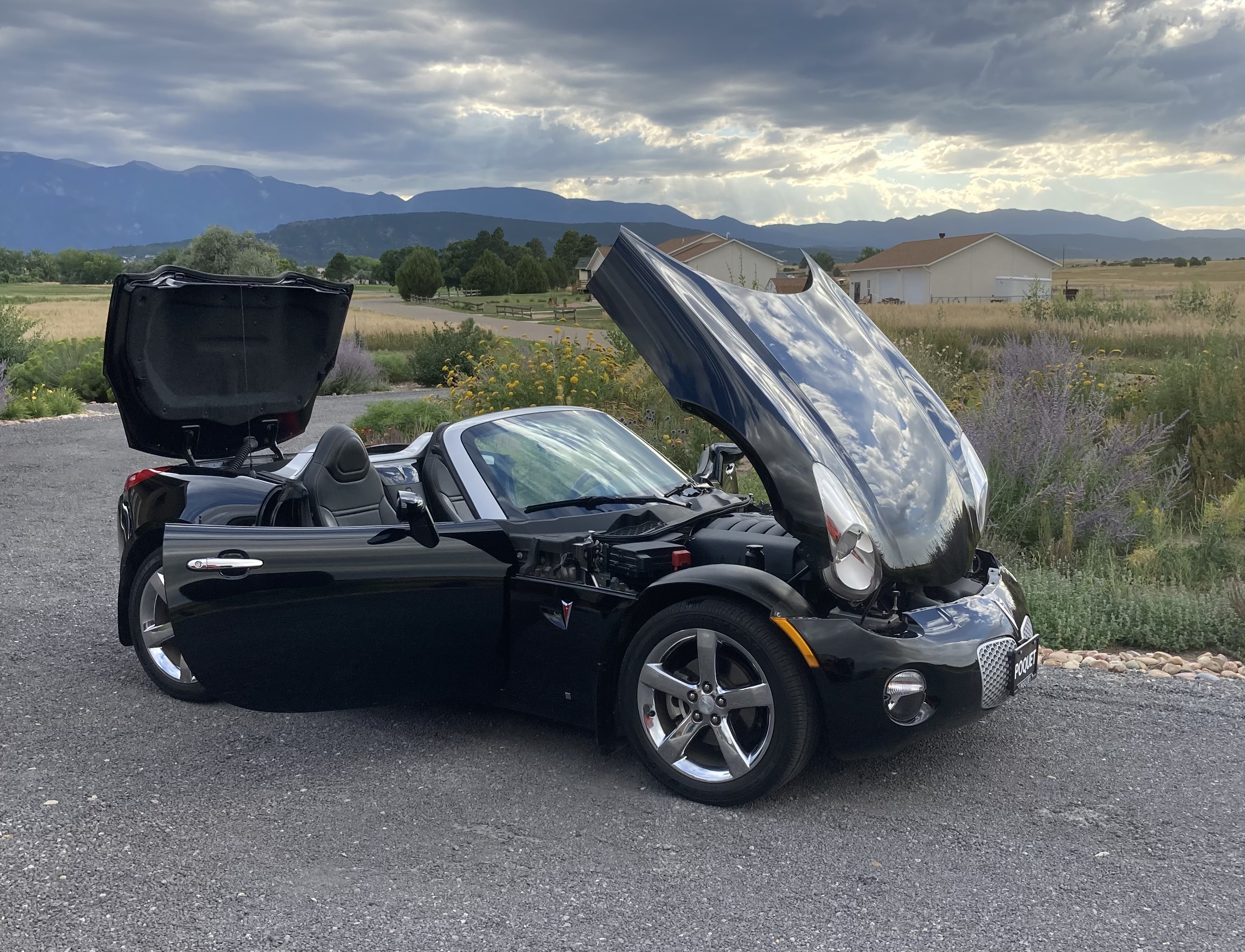 Used 2006 Pontiac Solstice Convertible w/ Premium Package RWD image 14