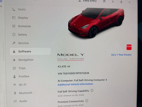 Used 2023 Tesla Model Y Performance AWD/4WD image 28