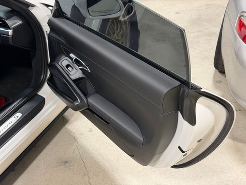 Used 2012 Porsche 911 Carrera S image 11