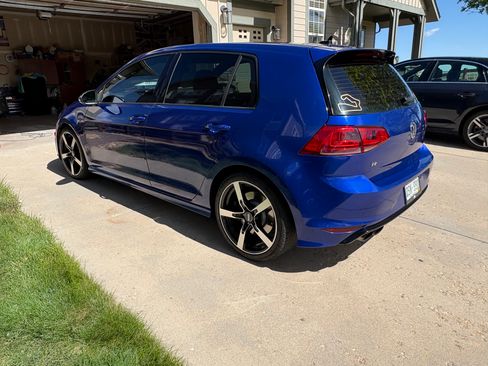 Used 2016 Volkswagen Golf 4-Door AWD/4WD image 8