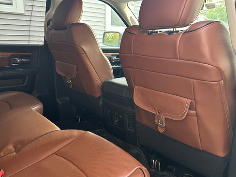 Used 2016 RAM 1500 Laramie Longhorn w/ Convenience Group AWD/4WD image 23