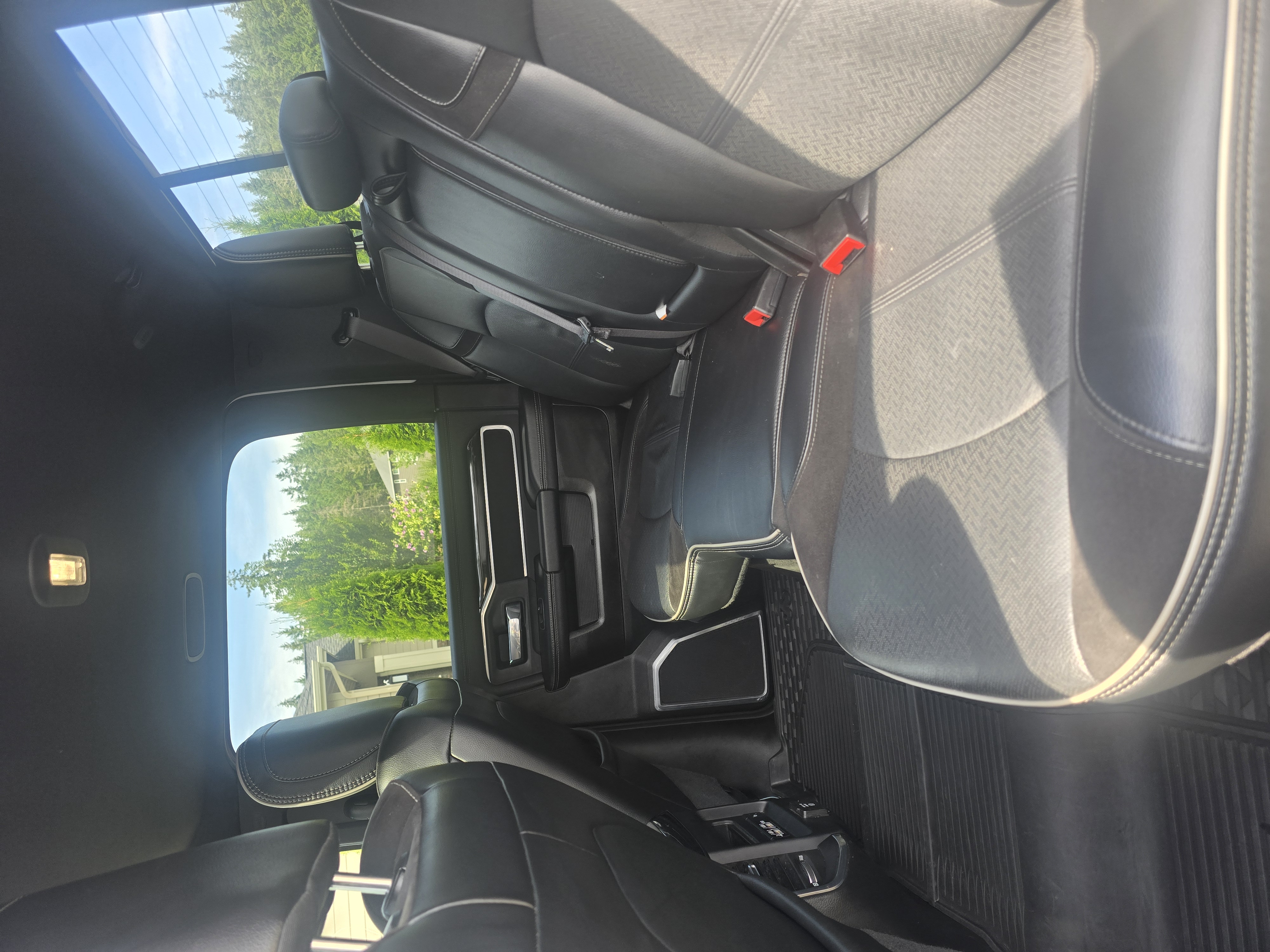 Used 2020 RAM 2500 Laramie AWD/4WD image 9