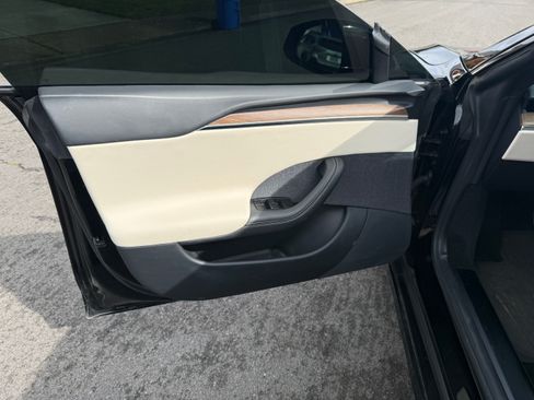 Used 2021 Tesla Model S Long Range image 12