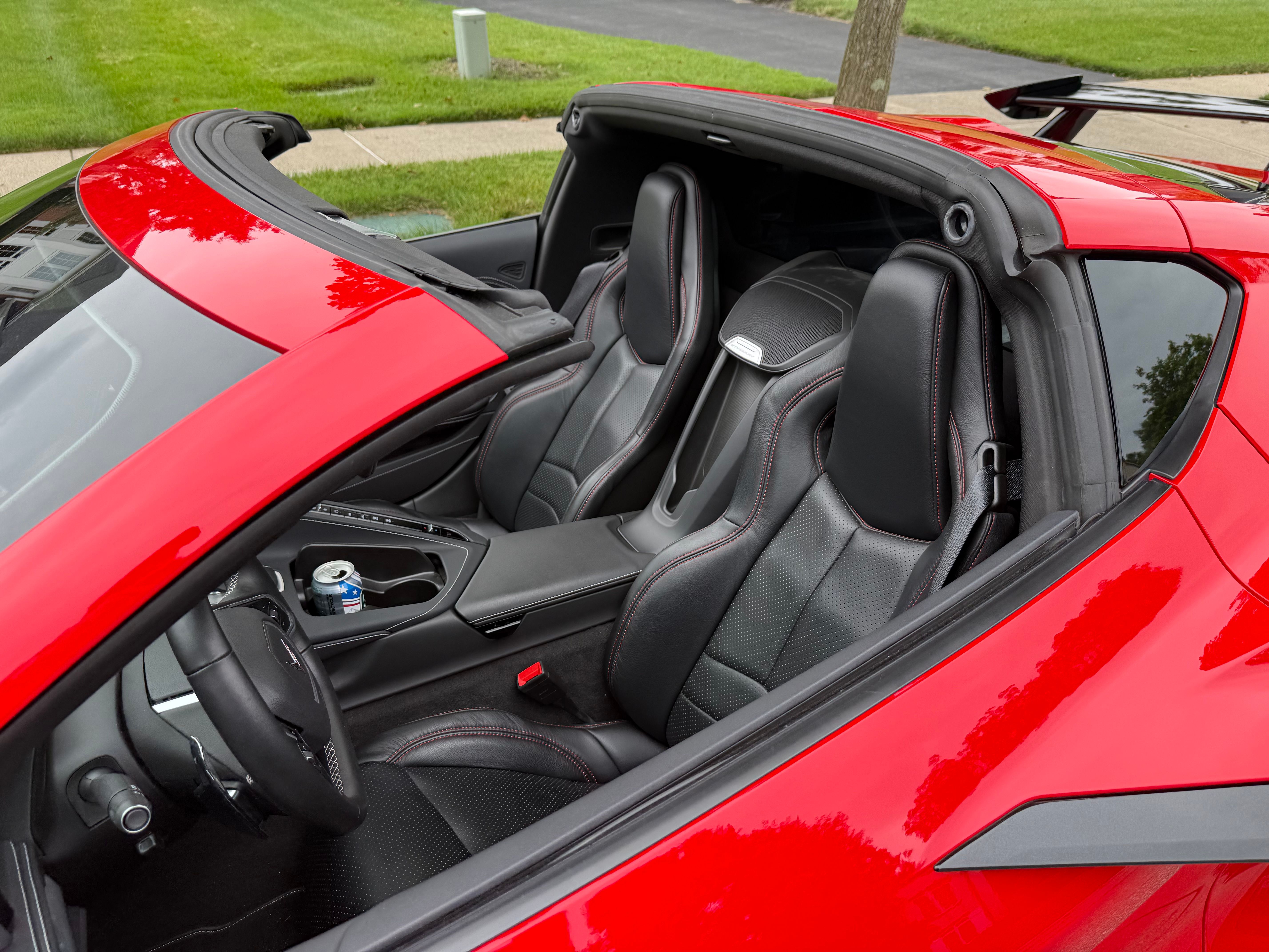 Used 2024 Chevrolet Corvette Stingray Coupe w/ Z51 Performance Package RWD image 17