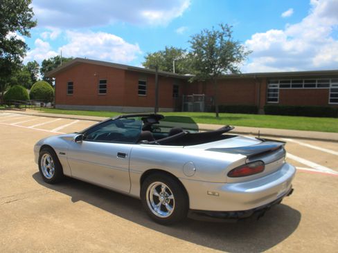 Used 1996 Chevrolet Camaro Z28 image 1