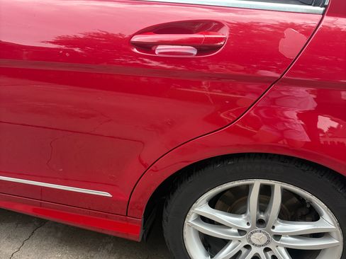 Used 2013 Mercedes-Benz C 250 Sedan image 5