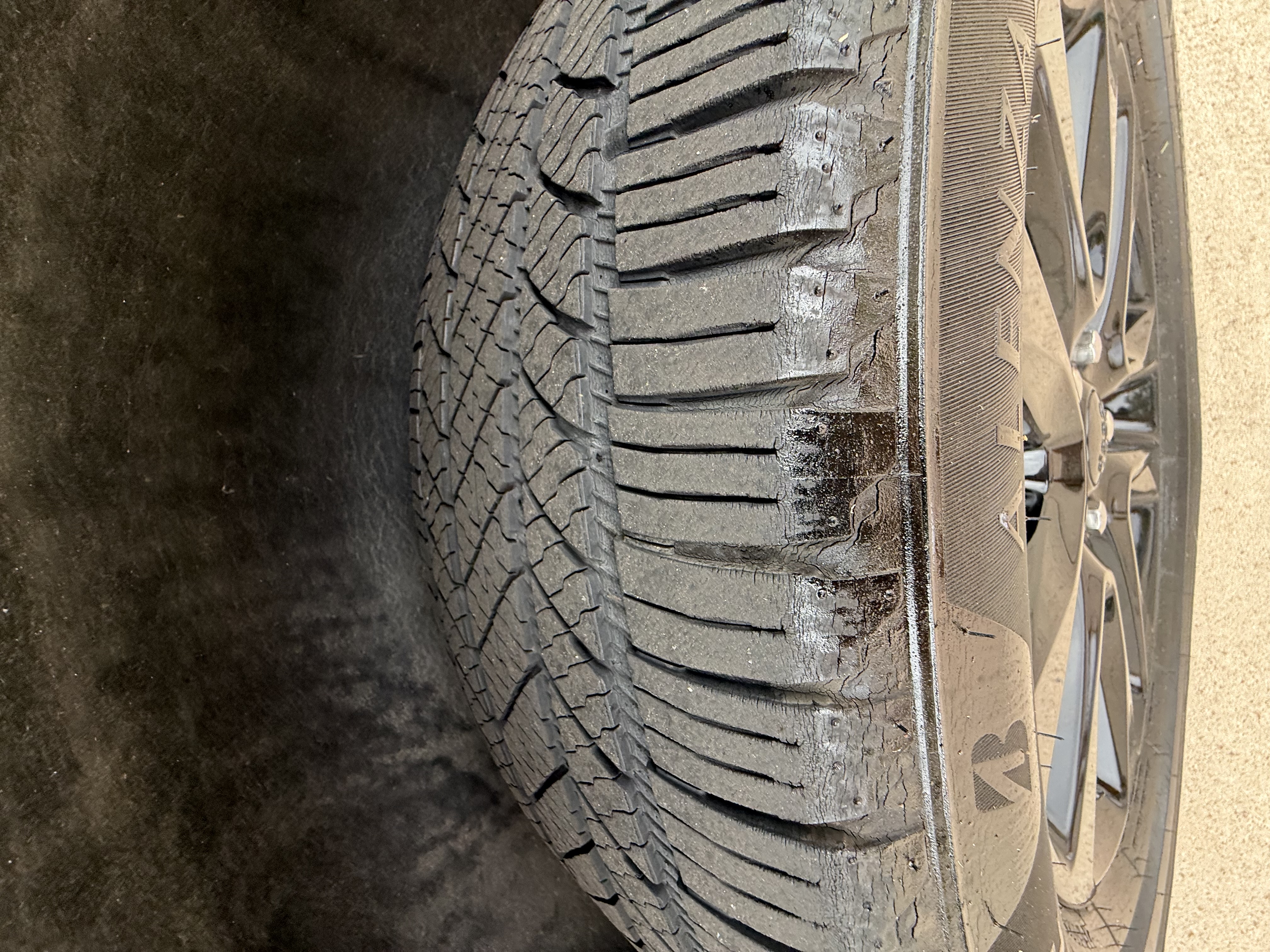 Used 2019 Jeep Grand Cherokee Altitude AWD/4WD image 6