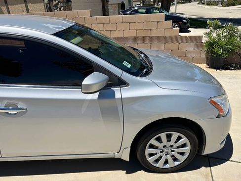 Used 2014 Nissan Sentra SV FWD image 13