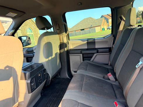 Used 2017 Ford F150 XL w/ Equipment Group 101A Mid RWD image 8
