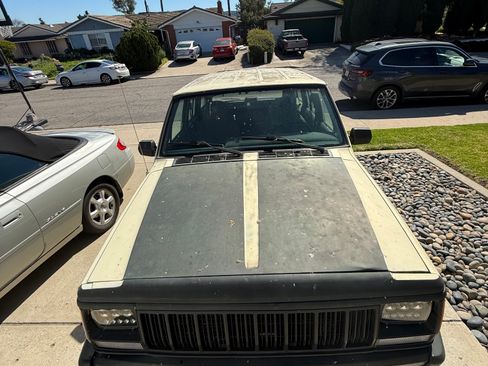 Used 1996 Jeep Cherokee SE image 4