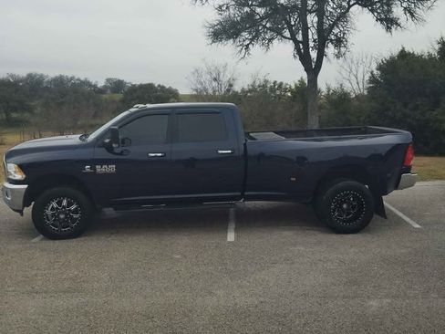 Used 2018 RAM 3500 SLT image 4