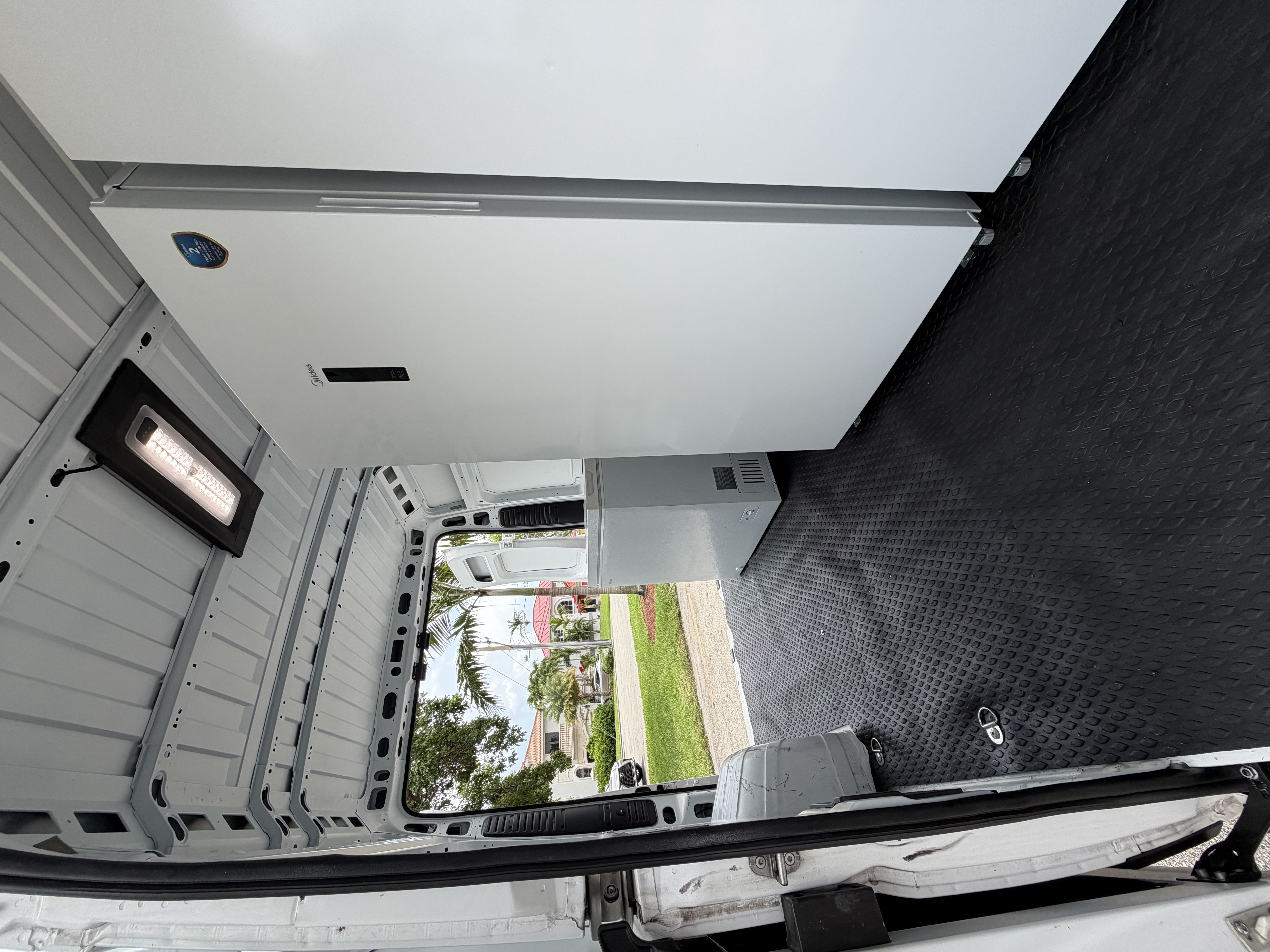 Used 2023 RAM ProMaster 2500 w/ Interior LED Lighting Group FWD image 21