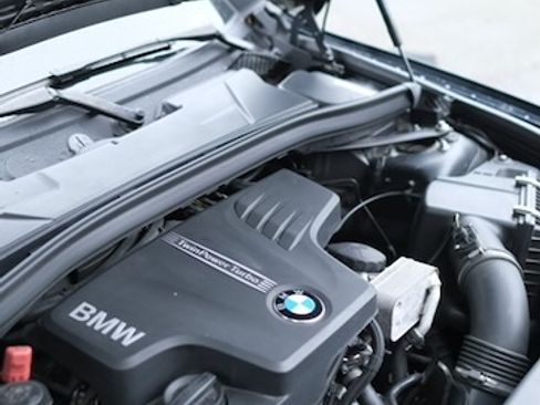 Used 2014 BMW X1 sDrive28i image 9