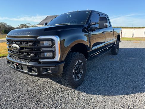 Used 2023 Ford F350 Lariat w/ Lariat Ultimate Package image 1