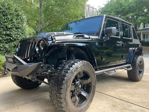 Used 2017 Jeep Wrangler Unlimited Sport w/ Quick Order Package 24S AWD/4WD image 1