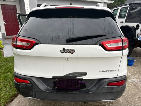 Used 2016 Jeep Cherokee Limited FWD image 4