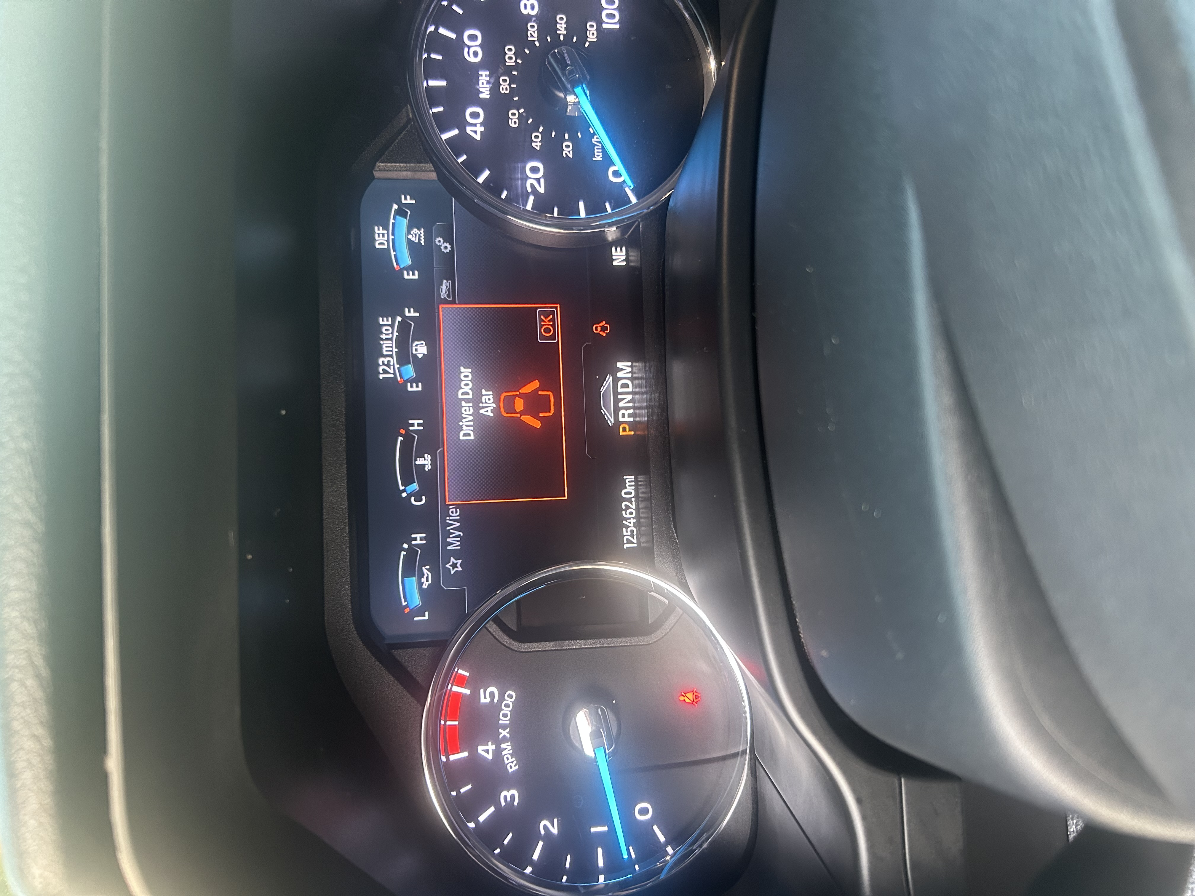 Used 2022 Ford F250 Lariat w/ Black Appearance Package AWD/4WD image 13
