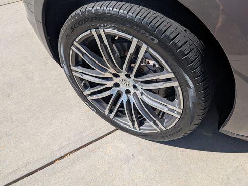 Used 2015 Porsche Macan S image 25