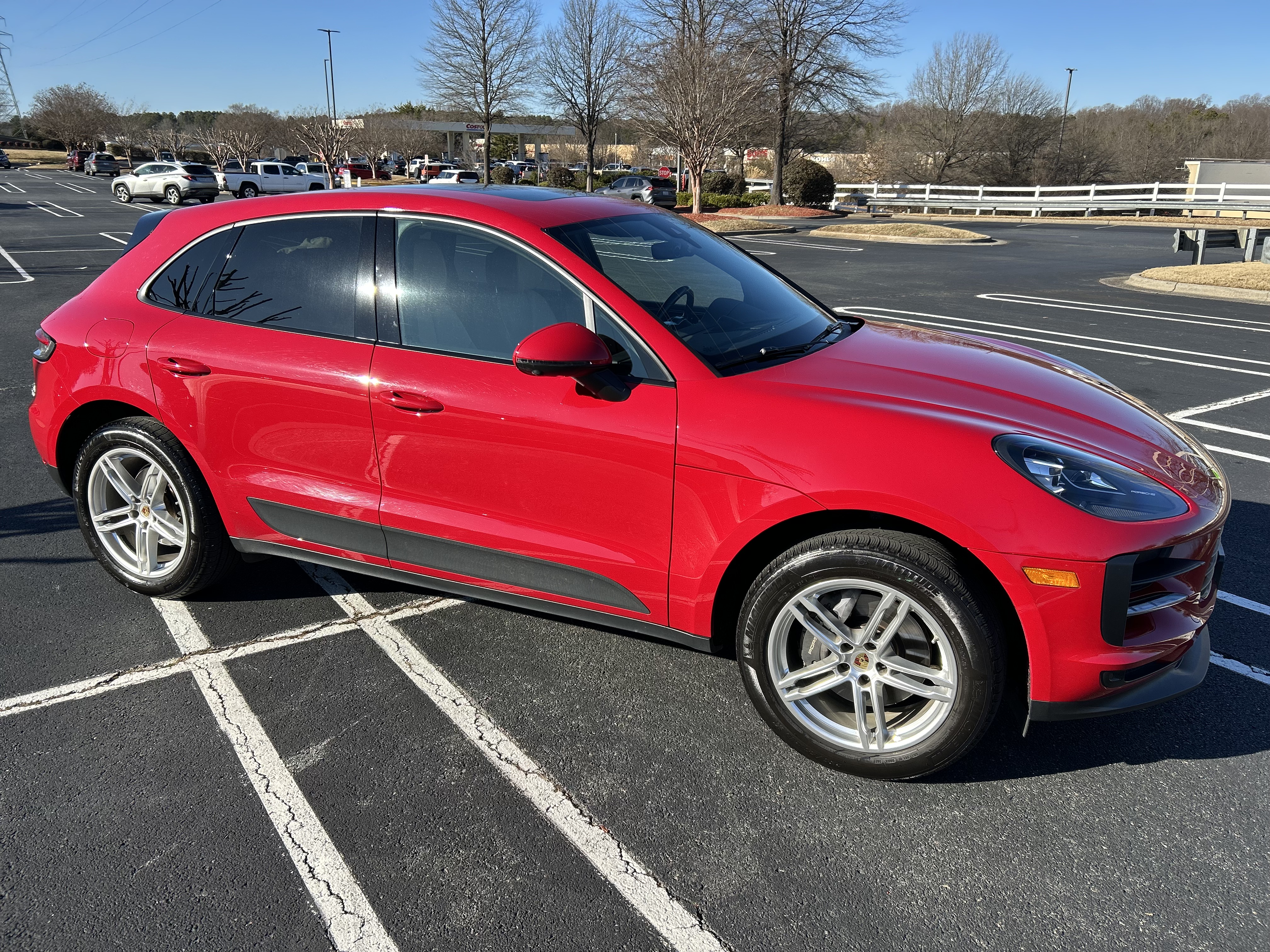 Used 2021 Porsche Macan AWD/4WD image 13