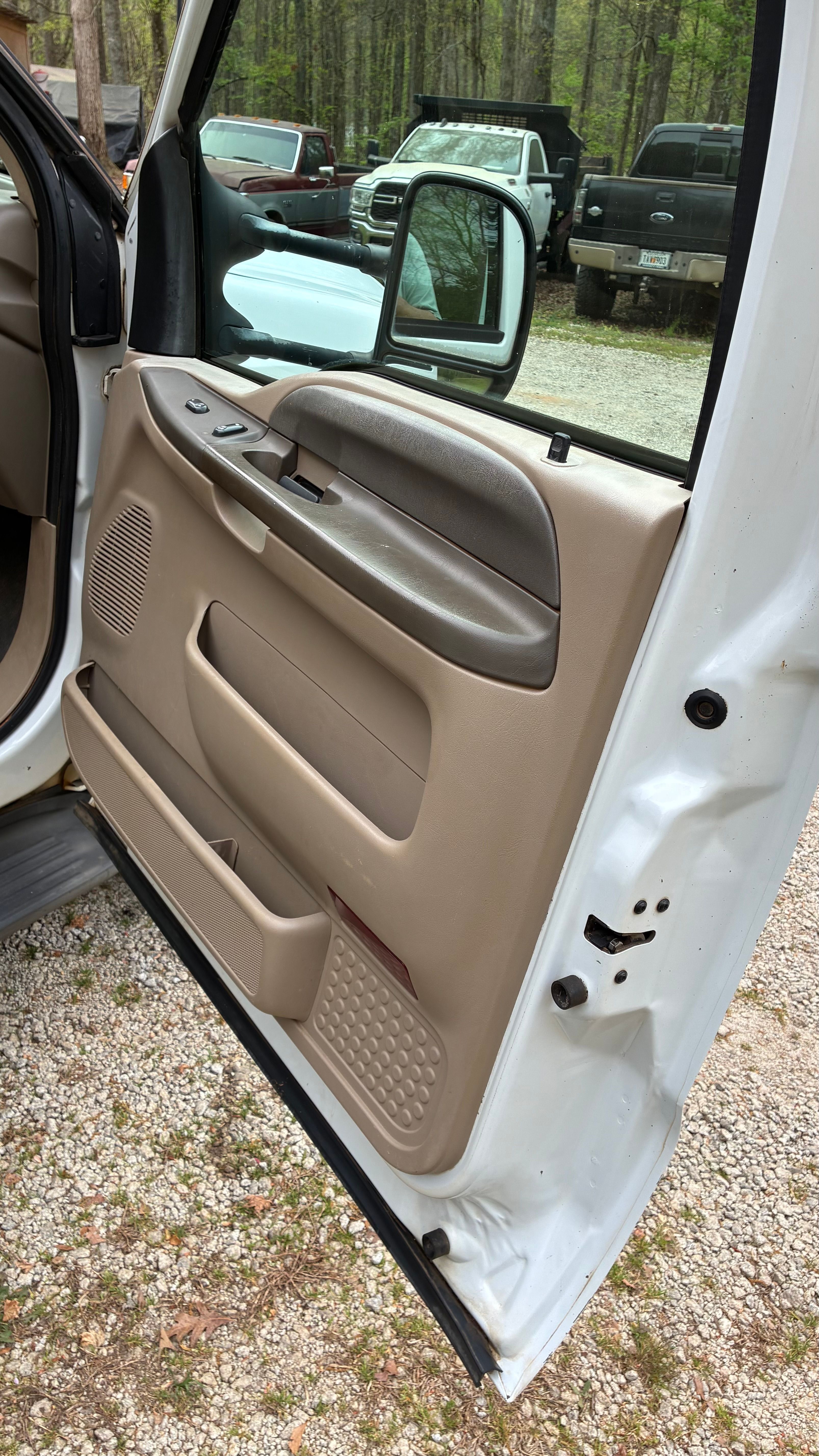 Used 2002 Ford F350 4x4 Crew Cab DRW Super Duty image 14