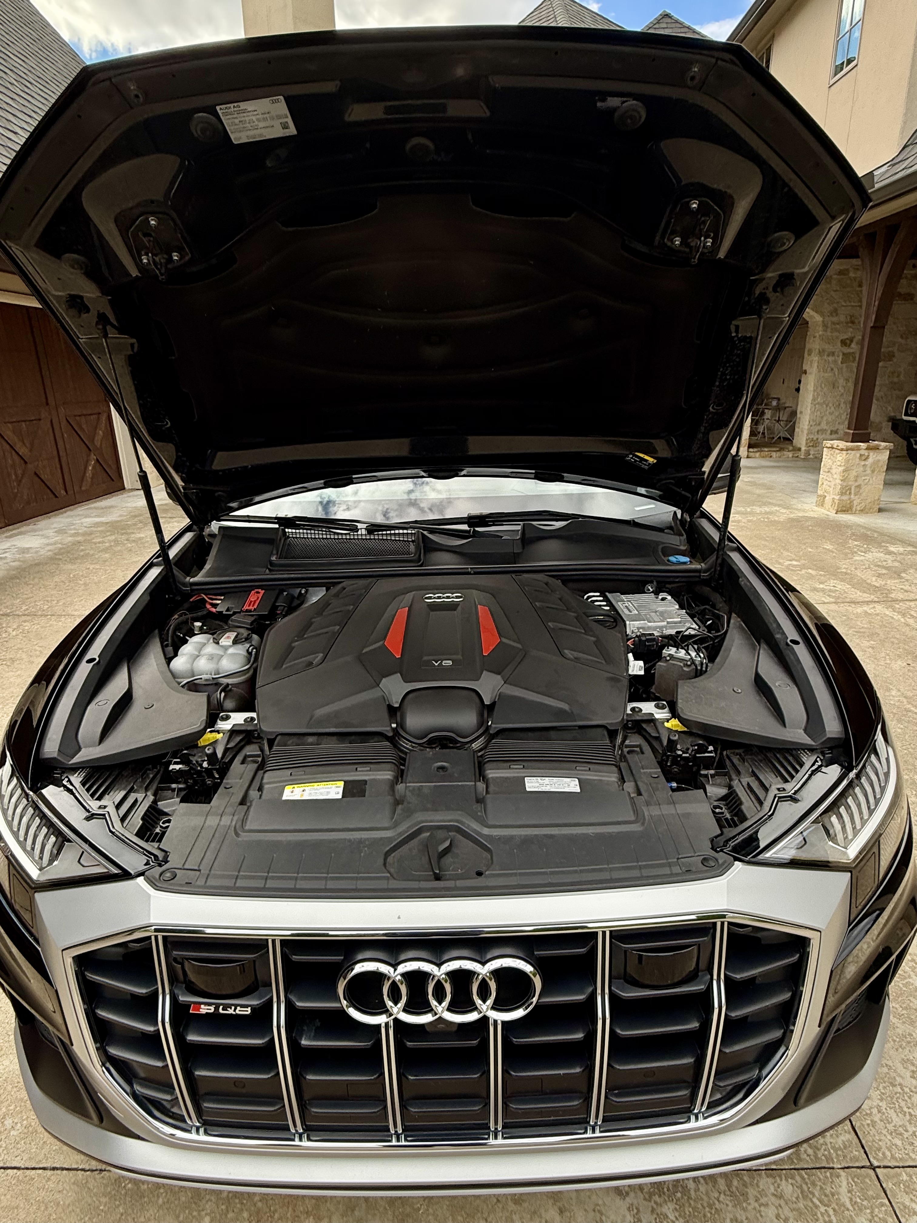 Used 2022 Audi SQ8 Prestige AWD/4WD image 16