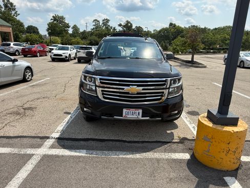 Used 2016 Chevrolet Tahoe LT w/ Luxury Package AWD/4WD image 1
