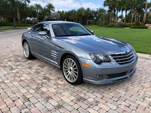 Used 2005 Chrysler Crossfire SRT-6 image 4