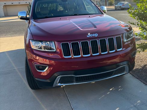 Used 2015 Jeep Grand Cherokee Limited image 16