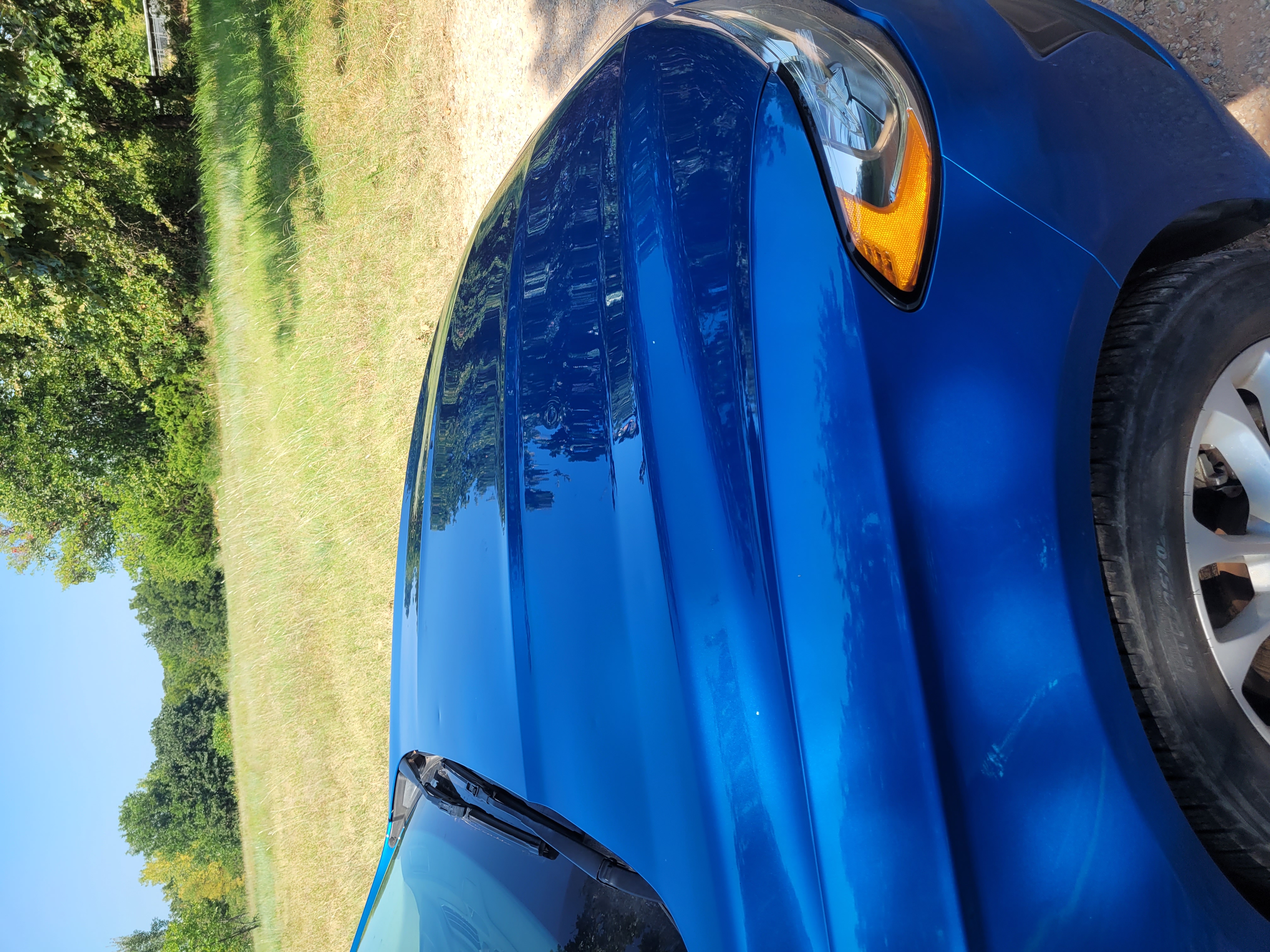 Used 2020 Ford Fusion SE FWD image 2