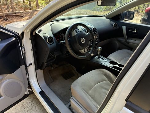 Used 2012 Nissan Rogue S w/ Special Edition Pkg image 6