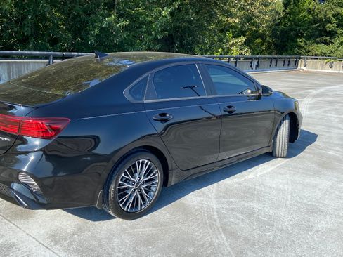 Used 2023 Kia Forte GT-Line w/ GT-Line Technology Package FWD image 19