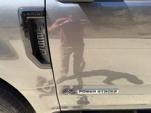Used 2021 Ford F250 Lariat AWD/4WD image 15