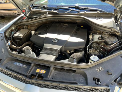 Used 2015 Mercedes-Benz GL 320 BlueTEC 4MATIC image 17