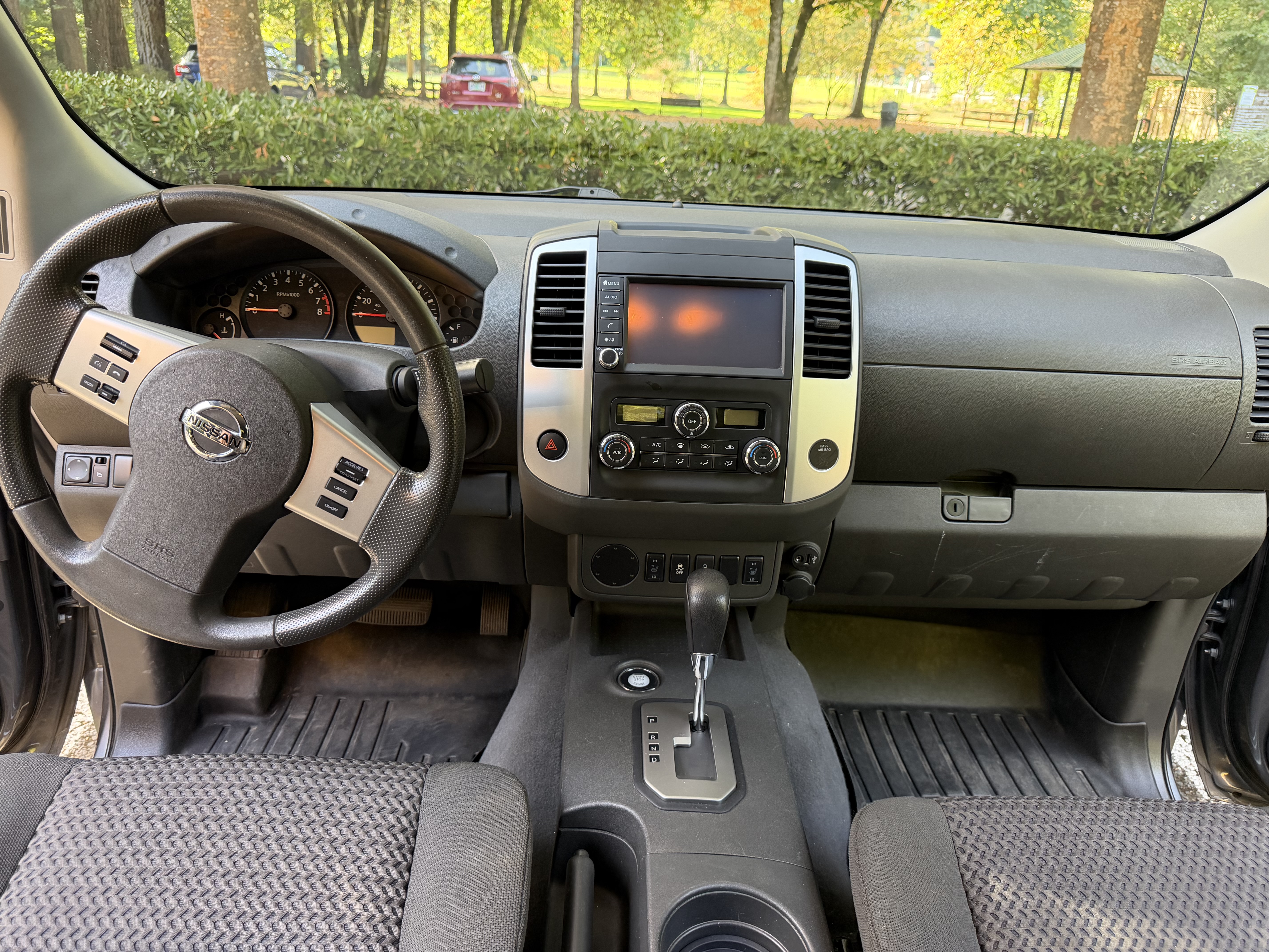 Used 2021 Nissan Frontier SV RWD image 4