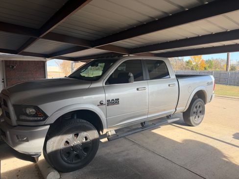 Used 2017 RAM 2500 Laramie w/ Sport Appearance Group image 2