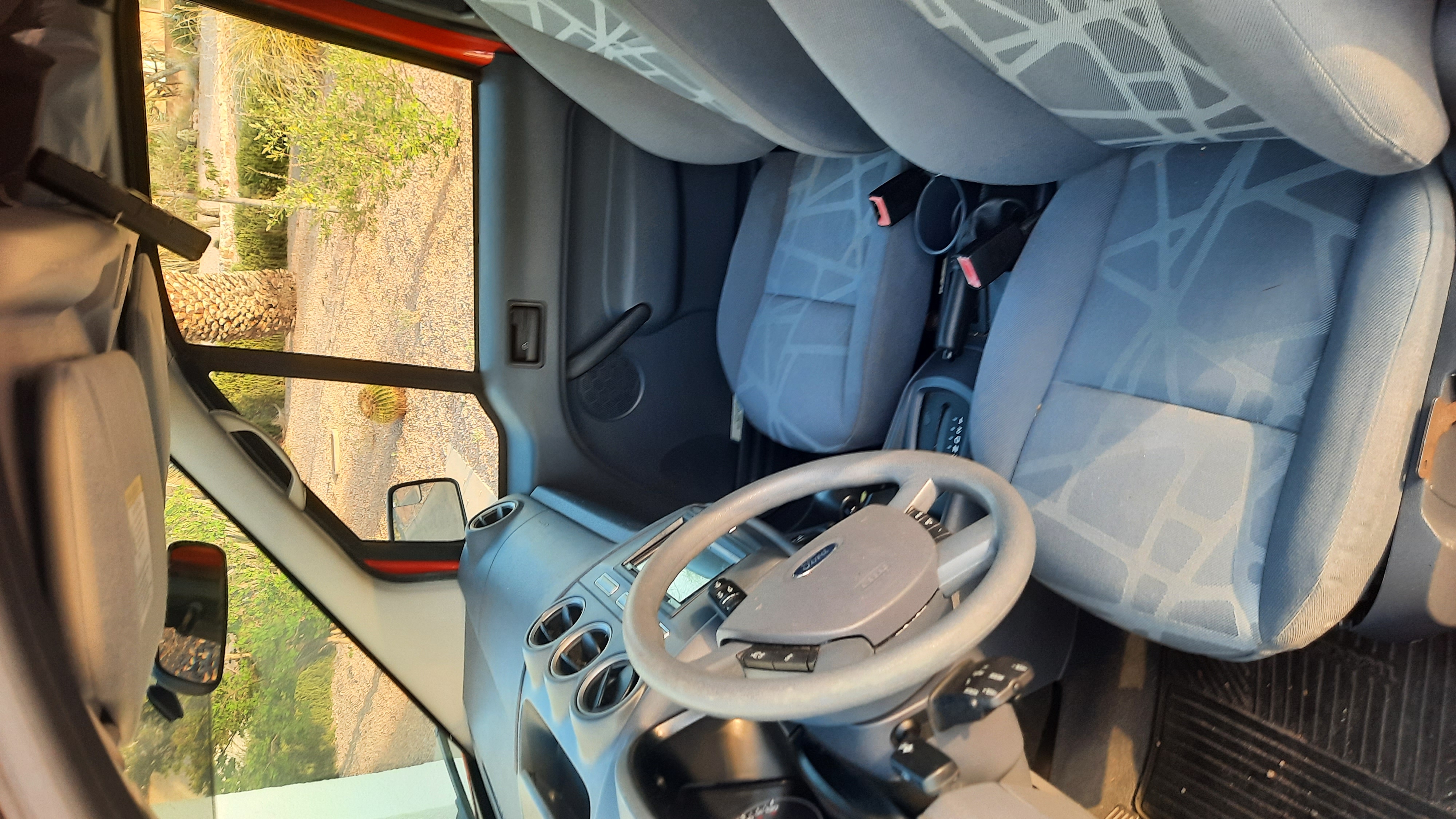 Used 2013 Ford Transit Connect XLT Premium FWD image 8