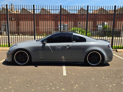 Used 2005 INFINITI G35 Coupe w/ (P01) Premium Pkg RWD image 1