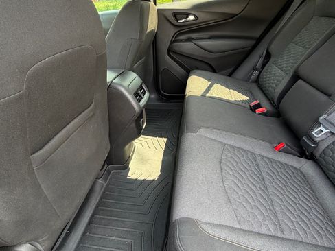 Used 2018 Chevrolet Equinox LT AWD/4WD image 20