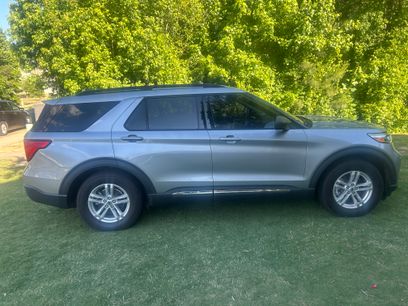 Used 2022 Ford Explorer XLT