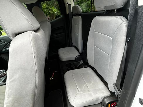 Used 2016 Chevrolet Colorado W/T w/ WT Convenience Package RWD image 17