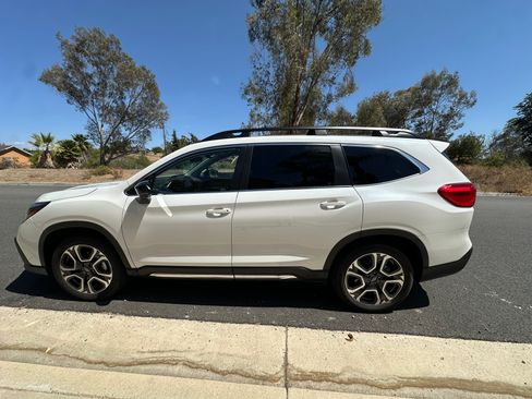 Used 2026 Subaru Ascent Limited AWD/4WD image 17